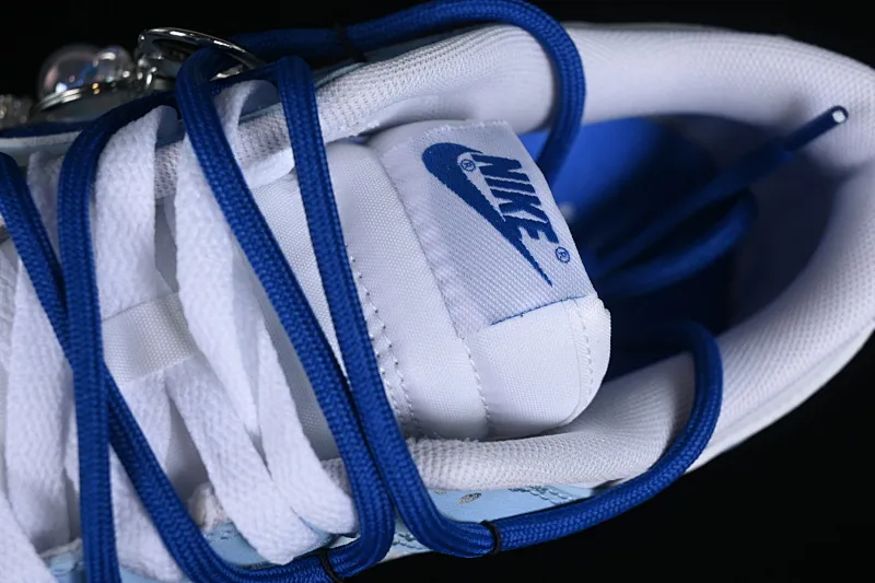 All categories Nk SB Dunk series Nk SB Dunk Low low-top sneakers Nk Dunk Low Winter has arrived Simple white and blue SB strap low-top casual sneakers DV0831-104